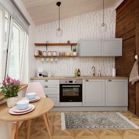 Cute Apartment, Next To Old Town, With Free Parking Tallinn Luaran gambar